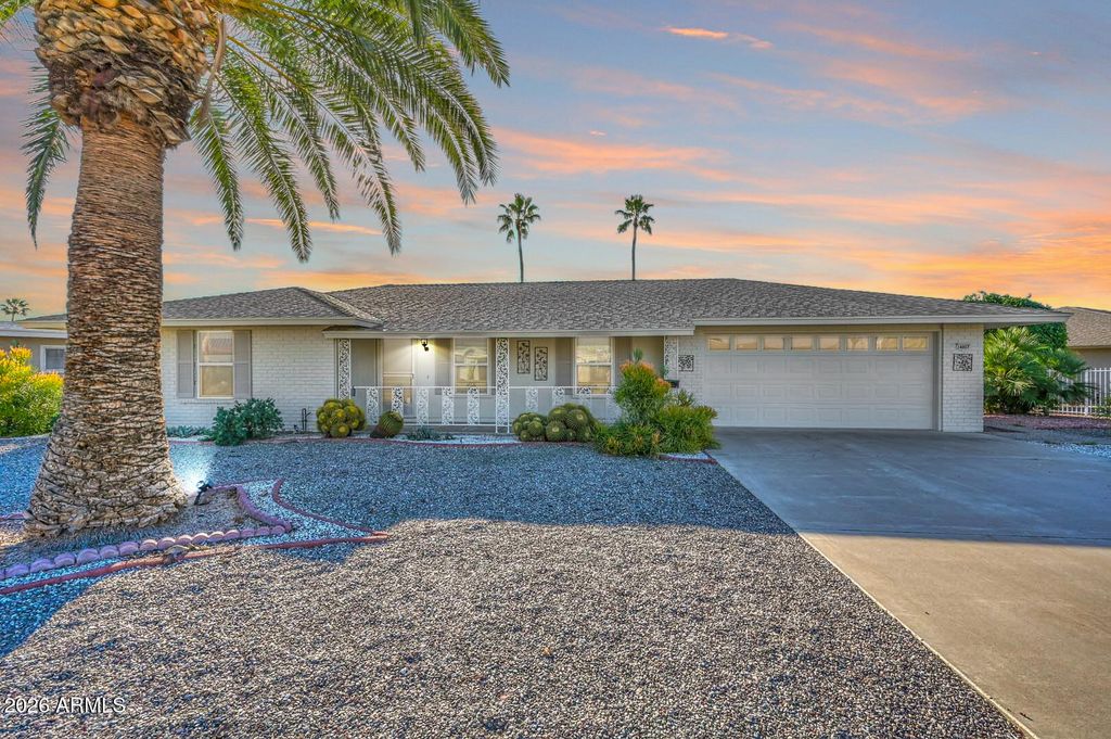 14007 N WHISPERING LAKE Drive, Sun City, AZ 85351