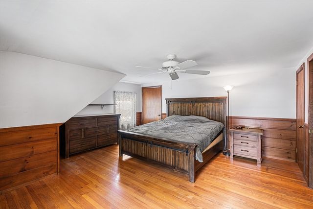 148 Hadley St, Springfield, MA 01118