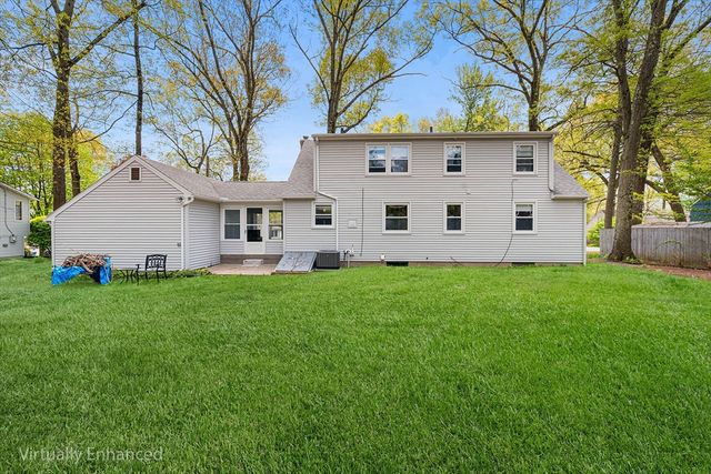 148 Hadley St, Springfield, MA 01118