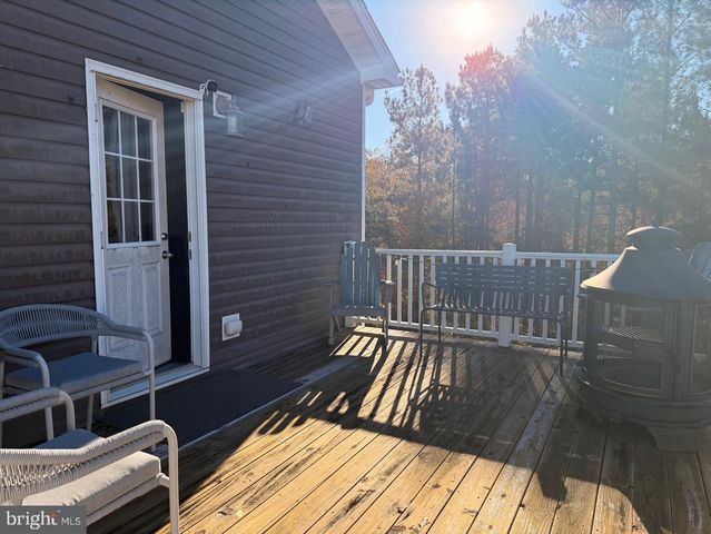 145 HICKORY HILL OVERLOOK CT, Fredericksburg, VA 22405