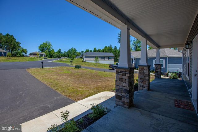 145 HICKORY HILL OVERLOOK CT, Fredericksburg, VA 22405