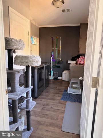 145 HICKORY HILL OVERLOOK CT, Fredericksburg, VA 22405