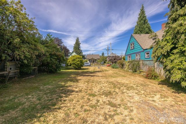 1244 Grant Street, Bellingham, WA 98225