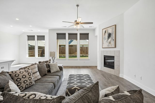 9428 Voyager Vista, Oak Point, TX 75068