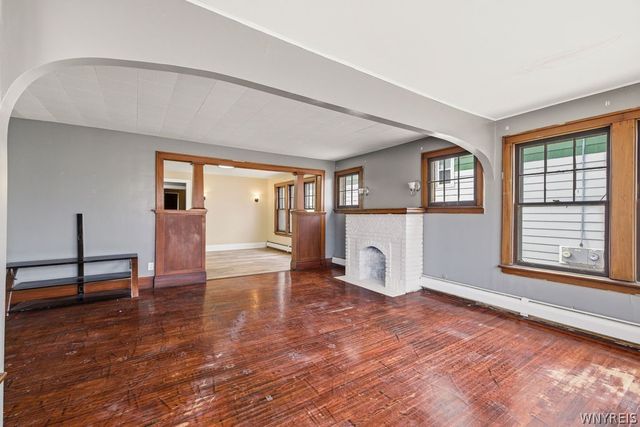 77 Connelly Avenue, Buffalo, NY 14215