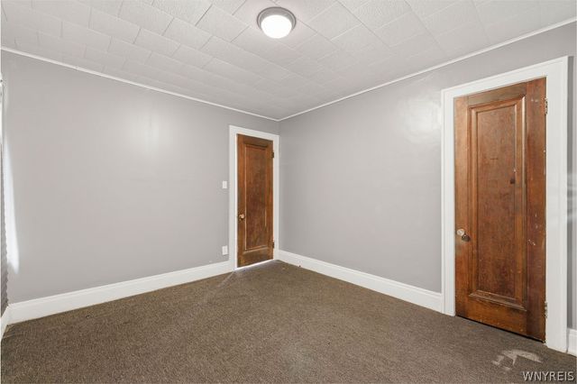 77 Connelly Avenue, Buffalo, NY 14215