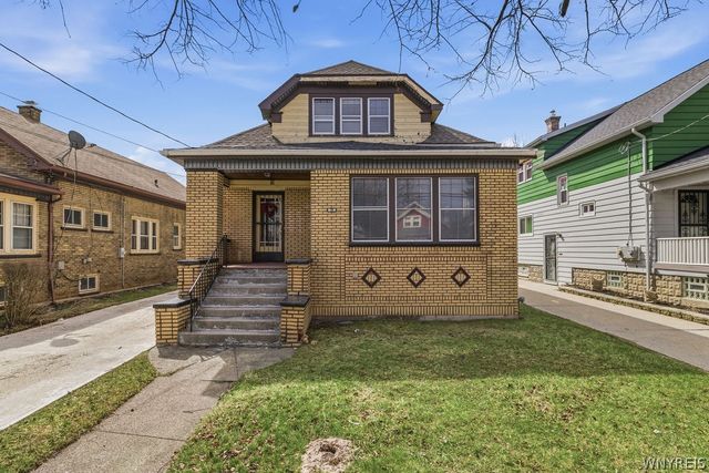 77 Connelly Avenue, Buffalo, NY 14215