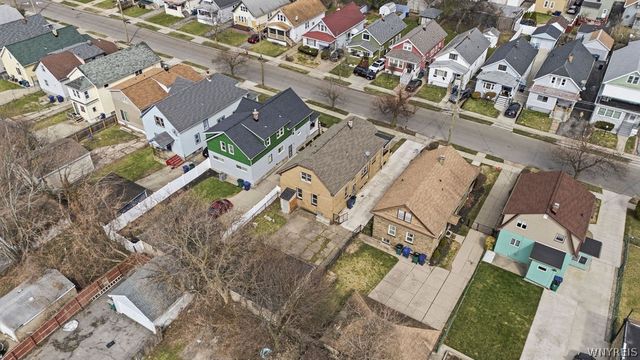 77 Connelly Avenue, Buffalo, NY 14215