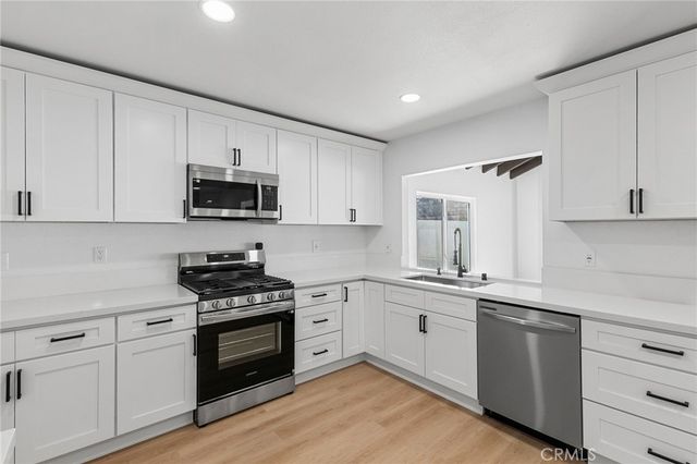 1529 E Hazeltine Street, Ontario, CA 91761