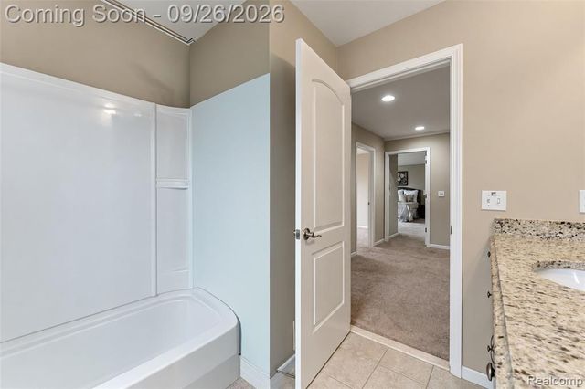 822 Lake Woods Drive, Canton, MI 48188