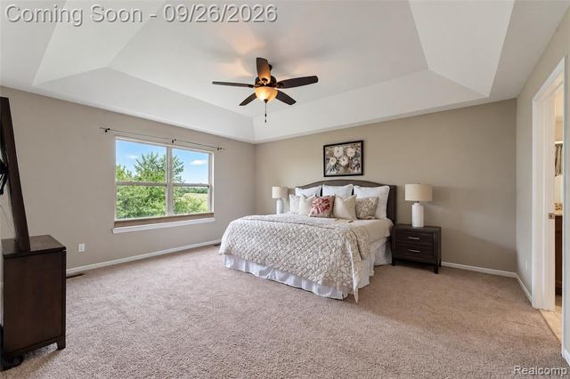 822 Lake Woods Drive, Canton, MI 48188