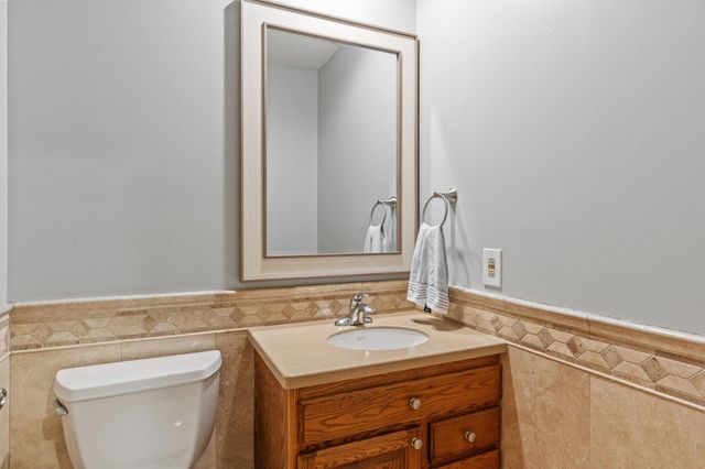 7611 Paulsen Drive, Eden Prairie, MN 55346