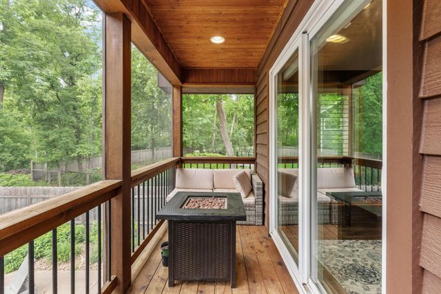 7611 Paulsen Drive, Eden Prairie, MN 55346