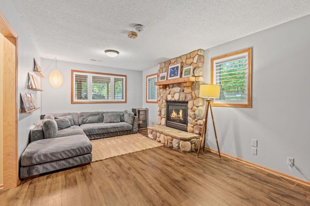 7611 Paulsen Drive, Eden Prairie, MN 55346