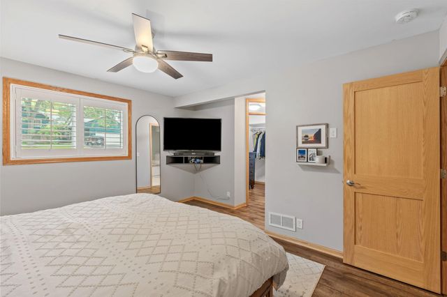 7611 Paulsen Drive, Eden Prairie, MN 55346