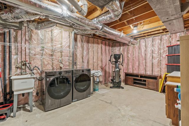 7611 Paulsen Drive, Eden Prairie, MN 55346