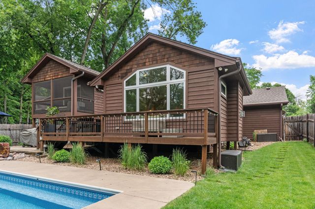 7611 Paulsen Drive, Eden Prairie, MN 55346