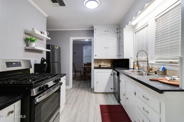 714 Southdown Place, Lafayette, LA 70506