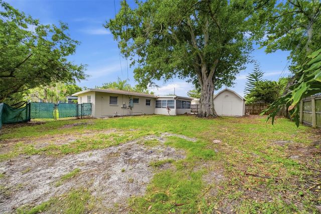 11325 110TH AVENUE, Largo, FL 33778