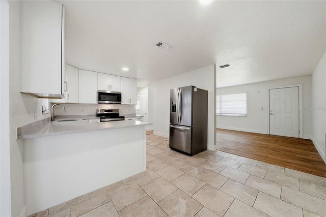 11325 110TH AVENUE, Largo, FL 33778