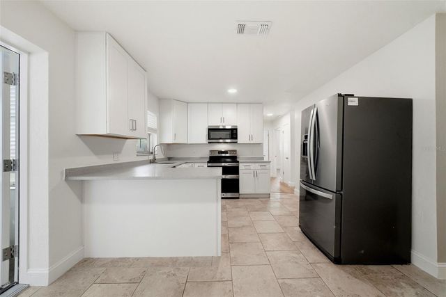 11325 110TH AVENUE, Largo, FL 33778