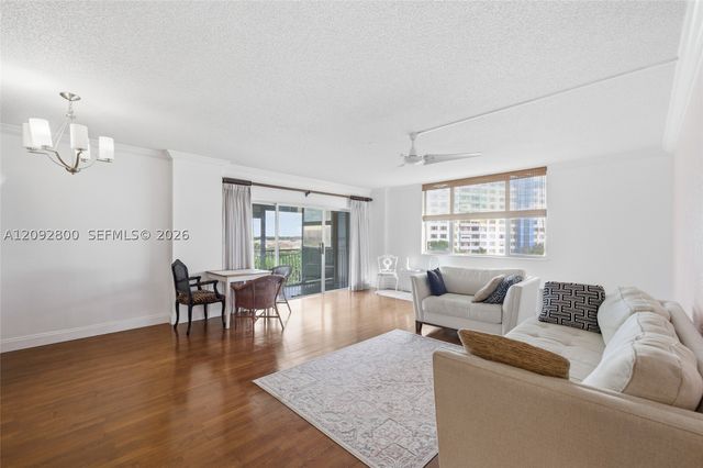 3800 Hillcrest Dr 523, Hollywood, FL 33021