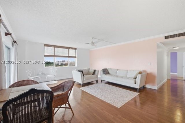 3800 Hillcrest Dr 523, Hollywood, FL 33021