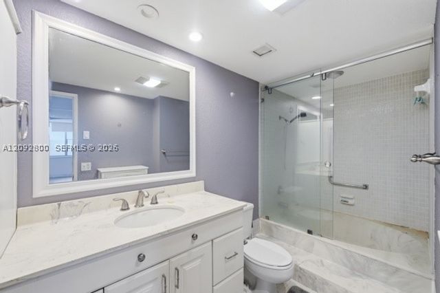 3800 Hillcrest Dr 523, Hollywood, FL 33021