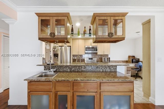 3800 Hillcrest Dr 523, Hollywood, FL 33021