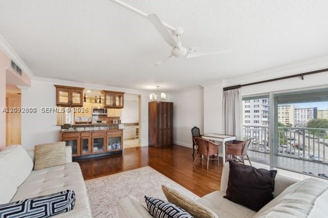 3800 Hillcrest Dr 523, Hollywood, FL 33021
