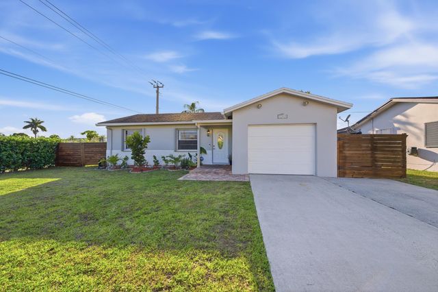 22229 SW 65th Way, Boca Raton, FL 33428