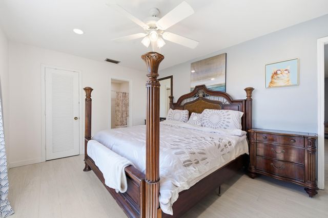 22229 SW 65th Way, Boca Raton, FL 33428