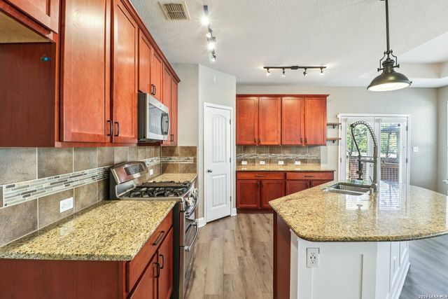 6419 Tulia Way, San Antonio, TX 78253