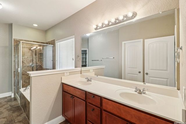 6419 Tulia Way, San Antonio, TX 78253