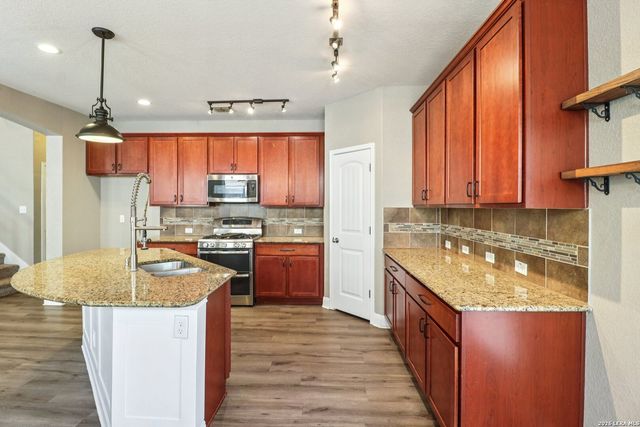 6419 Tulia Way, San Antonio, TX 78253