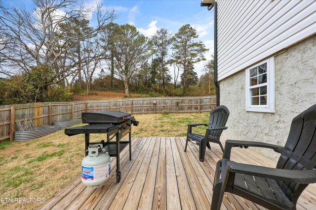 504 Park Ave, Clinton, TN 37716