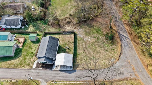 504 Park Ave, Clinton, TN 37716