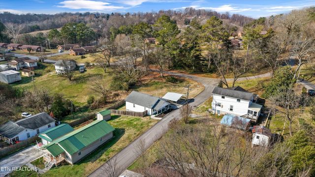 504 Park Ave, Clinton, TN 37716