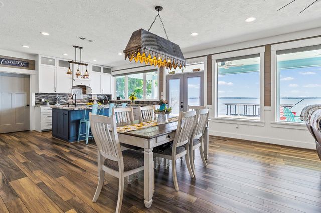 151 Key Largo Loop, Point Blank, TX 77364