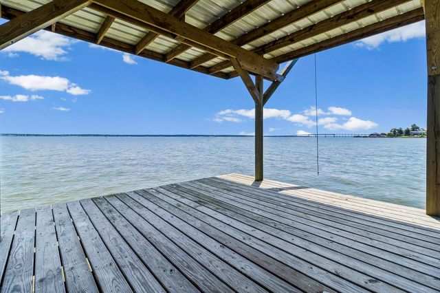 151 Key Largo Loop, Point Blank, TX 77364