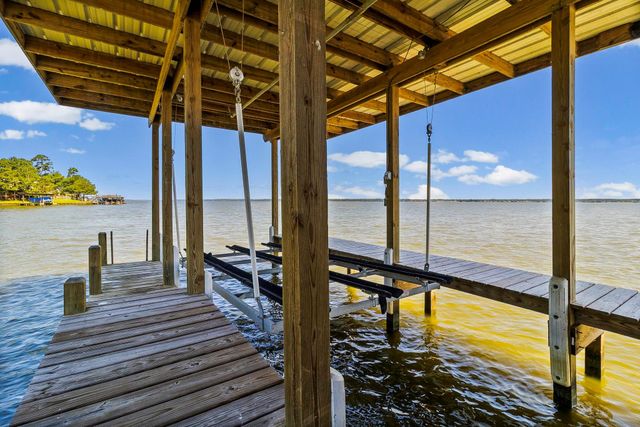 151 Key Largo Loop, Point Blank, TX 77364