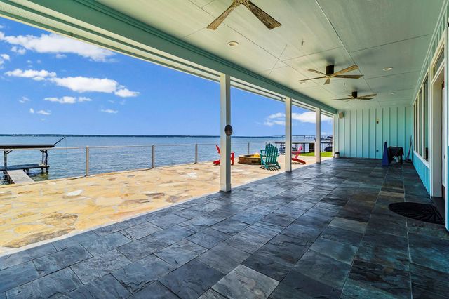 151 Key Largo Loop, Point Blank, TX 77364