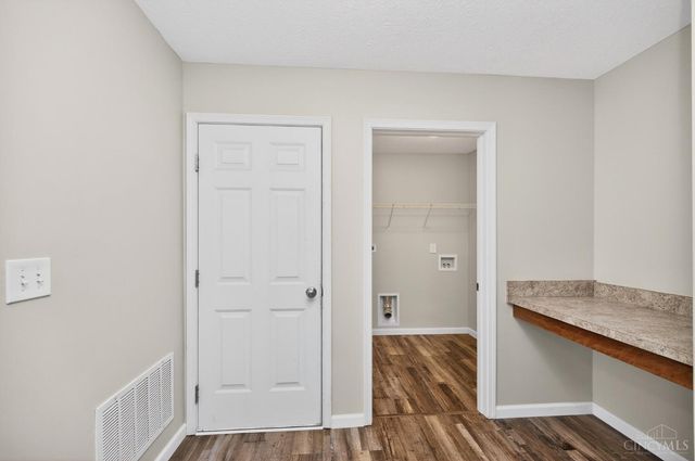 520 Hafton Court, Maineville, OH 45039