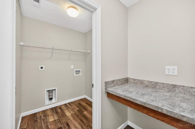 520 Hafton Court, Maineville, OH 45039