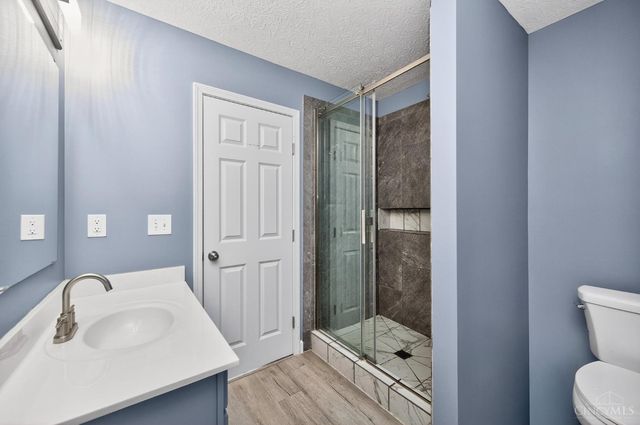 520 Hafton Court, Maineville, OH 45039