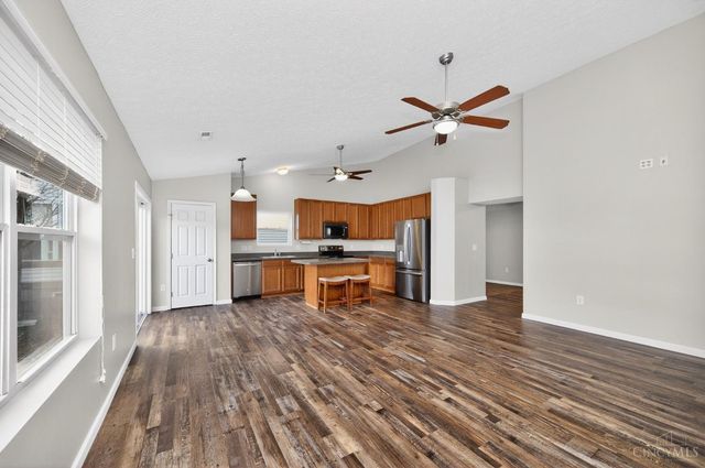 520 Hafton Court, Maineville, OH 45039