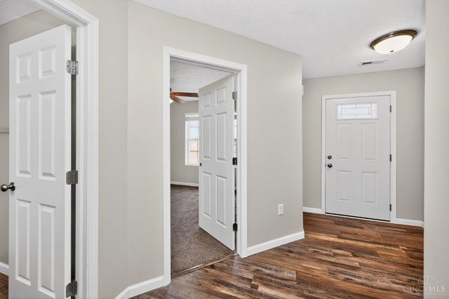 520 Hafton Court, Maineville, OH 45039