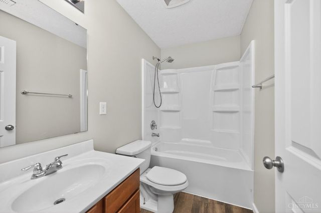 520 Hafton Court, Maineville, OH 45039