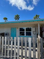 490 S Orlando Avenue 21, Cocoa Beach, FL 32931