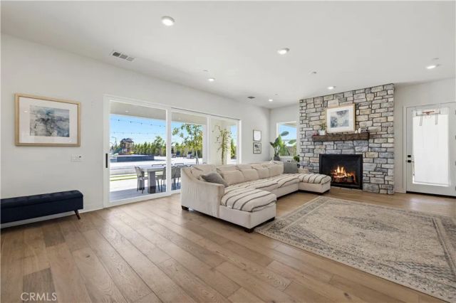 28346 Old Springs, Castaic, CA 91384